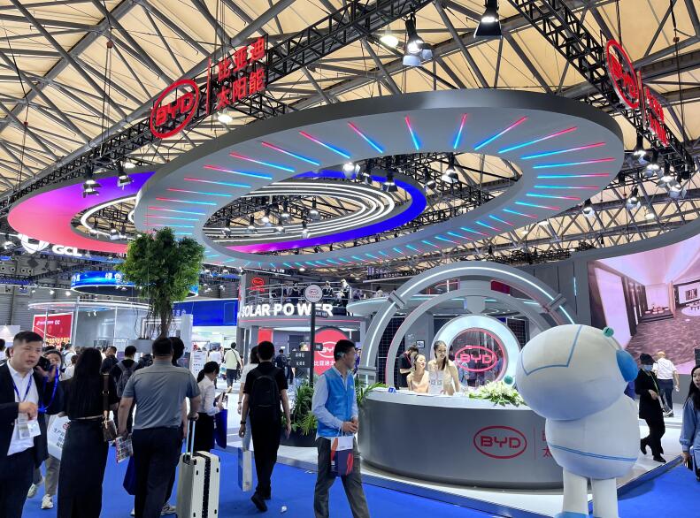 在展覽會上,企業旨在推銷其產品和服務。獲得了更好的曝光率,能夠與不同的人互動并理解他們的觀點。這是一個令人驚嘆的社交場所,允許企業與知名公司和客戶建立強大的網絡連接。 在展覽會上,企業旨在推銷其產品和服務。獲得了更好的曝光率,能夠與不同的人互動并理解他們的觀點。這是一個令人驚嘆的社交場所,允許企業與知名公司和客戶建立強大的網絡連接。